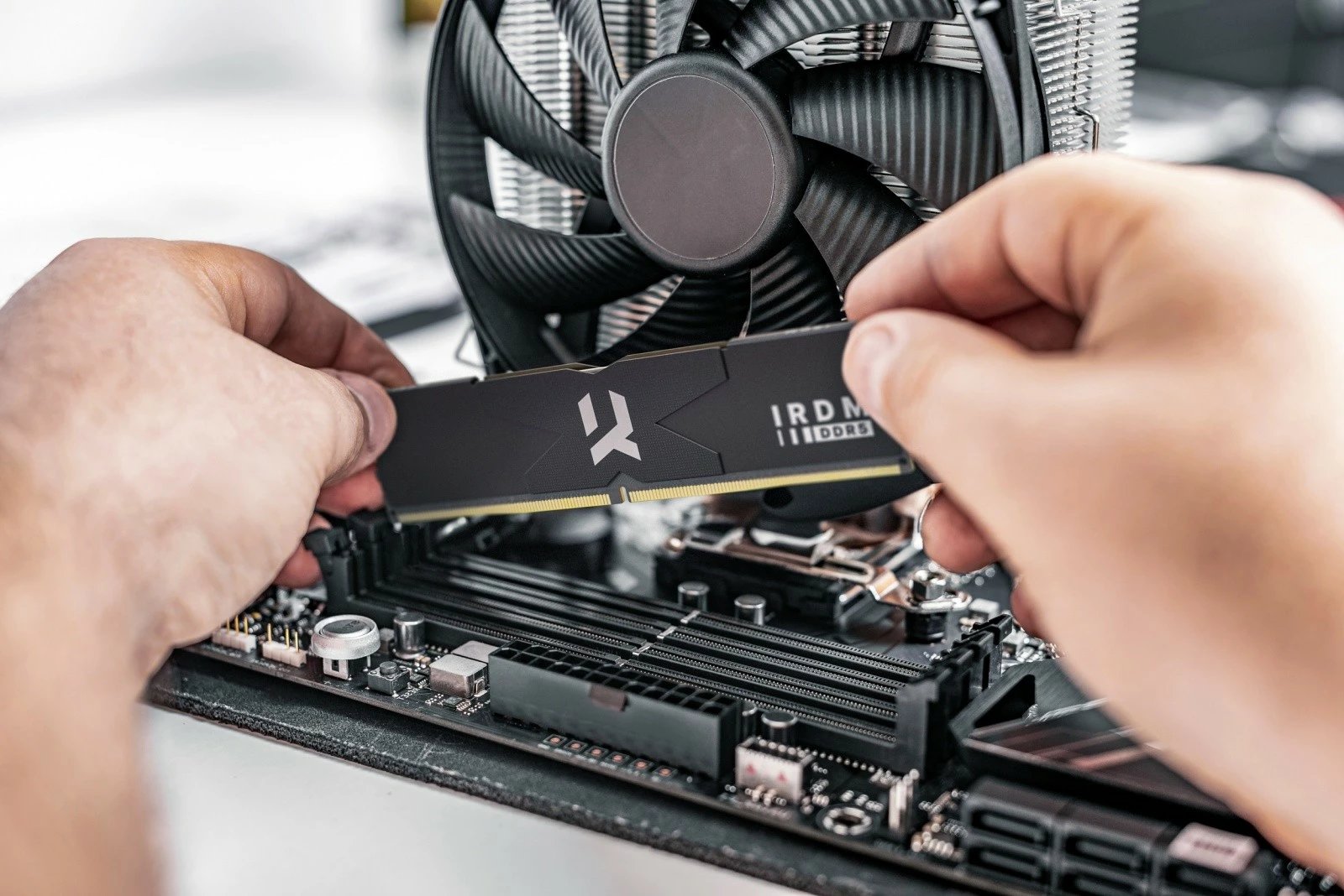 RAM Memorje GOODRAM IRDM DDR5, 32GB (2x16GB), 6000MHz, CL30, E zezë