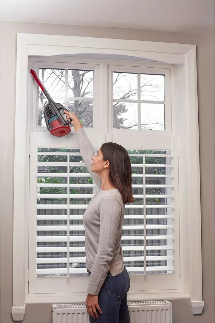 Fshesë elektrike e dorës Black & Decker, 20W Fshesë elektrike e dorës Black & Decker, 20W