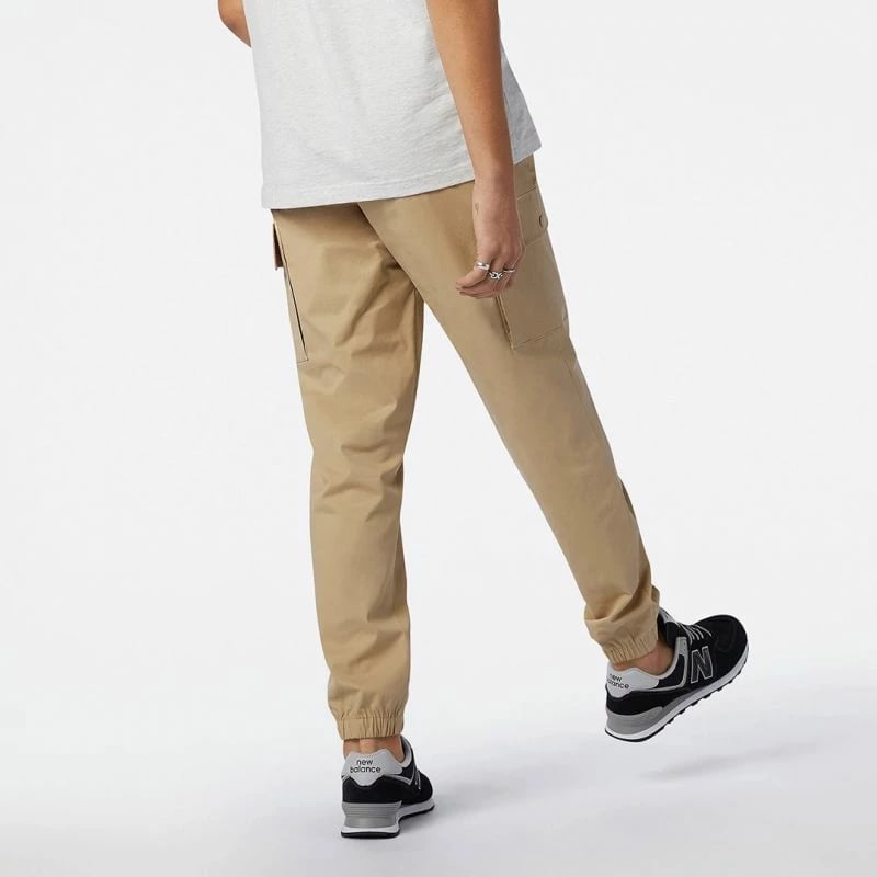 Pantallona për meshkuj New Balance, modeli MP13501INC, ngjyrë krem