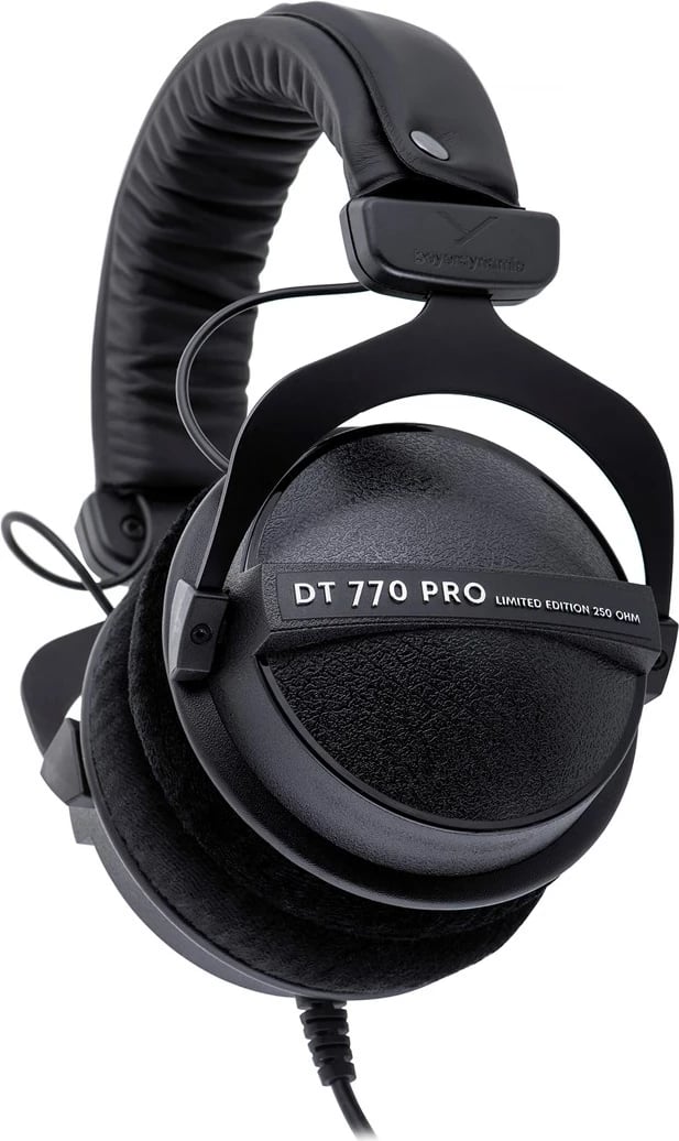 Kufje Beyerdynamic DT 770 PRO 250 OHM, Black Limited Edition
