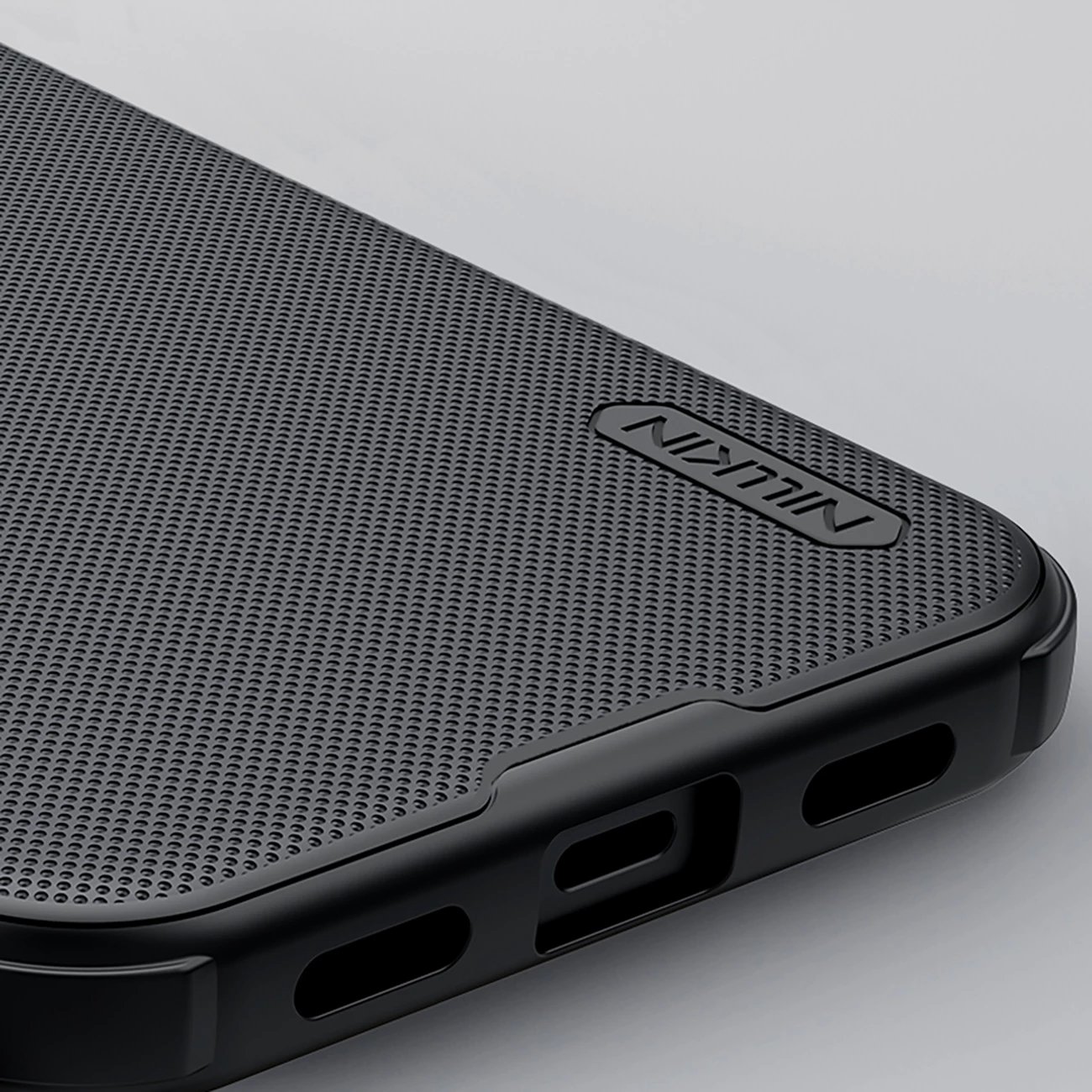 Mbështjellës Nillkin Super Frosted Shield Pro Magnetic për Google Pixel 10 Pro XL, MagSafe, PC+TPU, kënde amortizuese, i zi