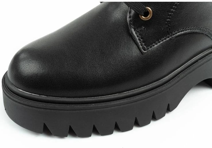 Çizme Lee Cooper për femra, të lëkurës