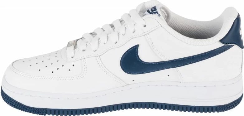 Atlete për meshkuj Nike, të bardha