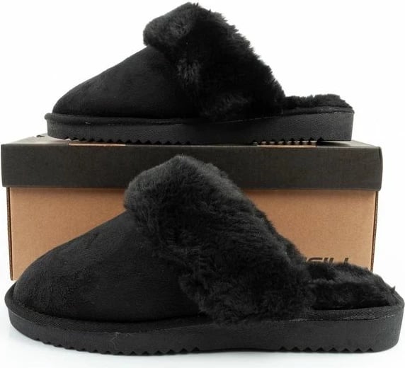 Papuqe për femra O'Neill, të zeza