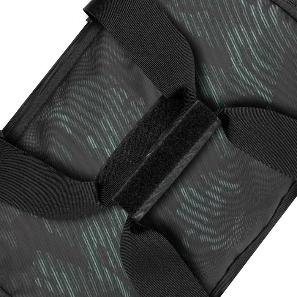 Çantë udhëtimi RIVACASE Sherwood 30L, gri camo Çantë udhëtimi RIVACASE Sherwood 30L, gri camo