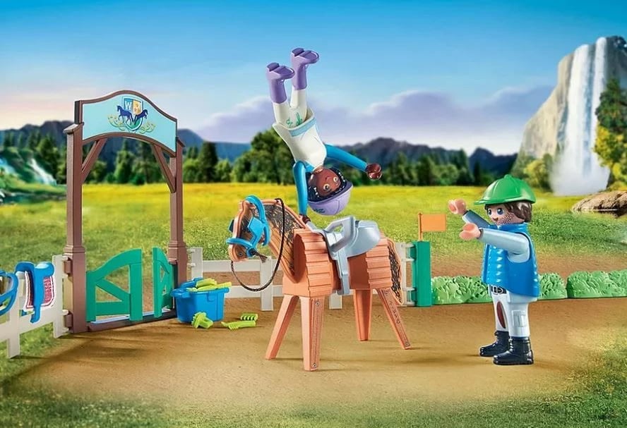 Set lodrash Playmobil Horses of Waterfall 71637, arenë moderne kalërimi, 67 pjesë