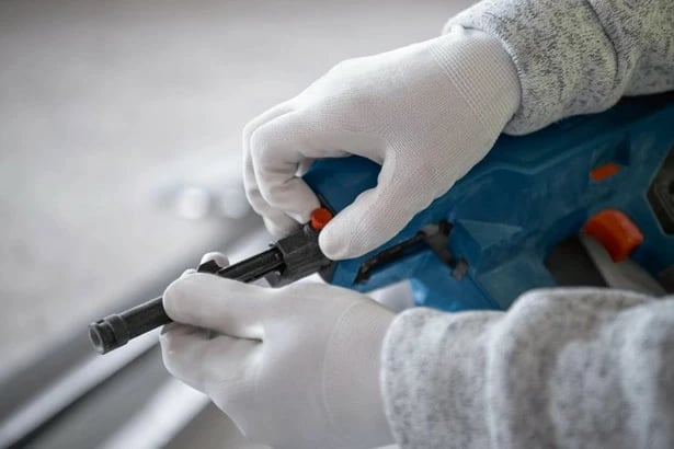 Gozhdues Bosch GNB 18V-38 Professional, 18V, magazinë e drejtë, pa gaz, zi/blu