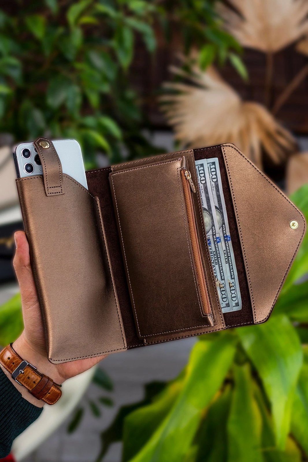 Portofol për gra, stil zarf, ngjyrë bakri, Zoozie Bags