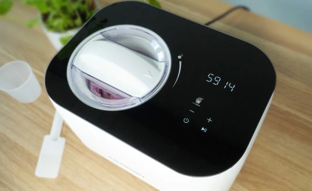 Makinë Për Përgaditjen E Akullores BLAUPUNKT ICM401