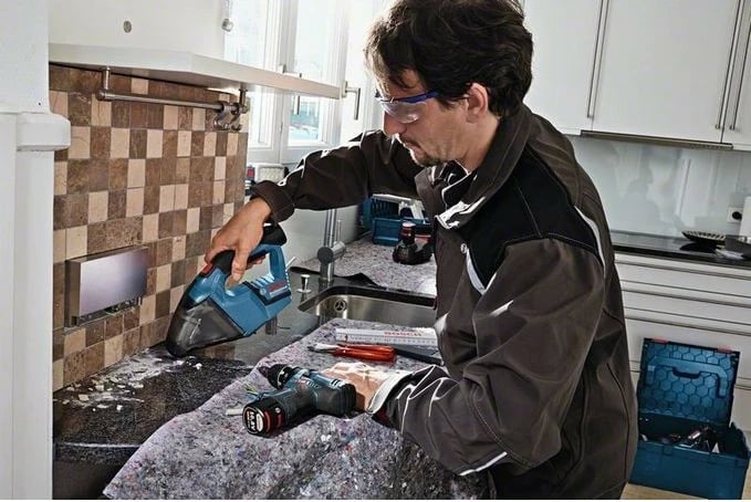 Fshesë dore pa kabllo Bosch GAS 12V, aku, blu Fshesë dore pa kabllo Bosch GAS 12V, aku, blu