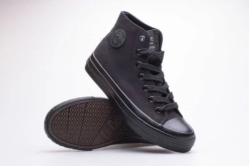 Atlete për femra Lee Cooper, të zeza