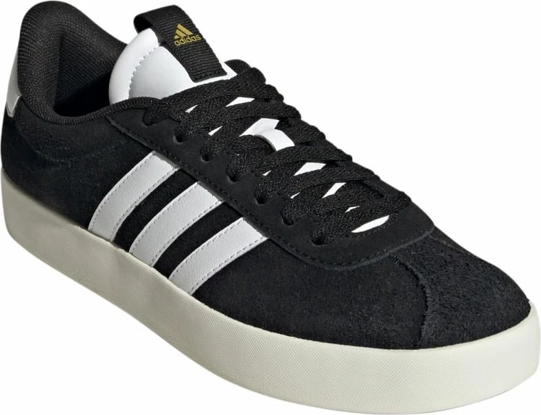 Atlete adidas, të zeza
