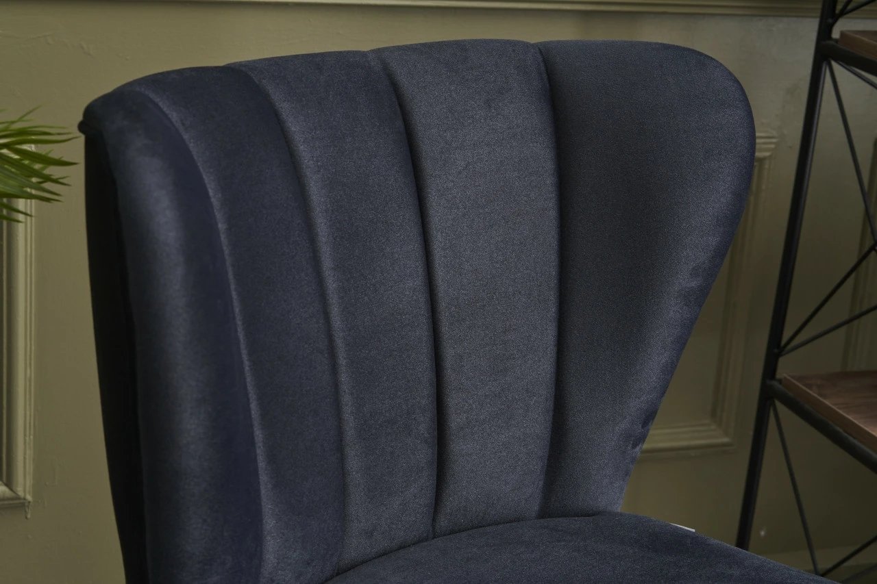 Karrige Wing Layla, ngjyrë antracit