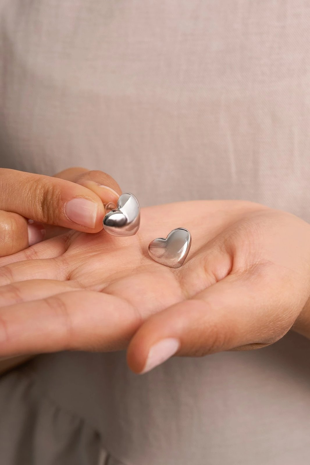 Vathë metalik ngjyrë argjendi Elika, ELKGC68326