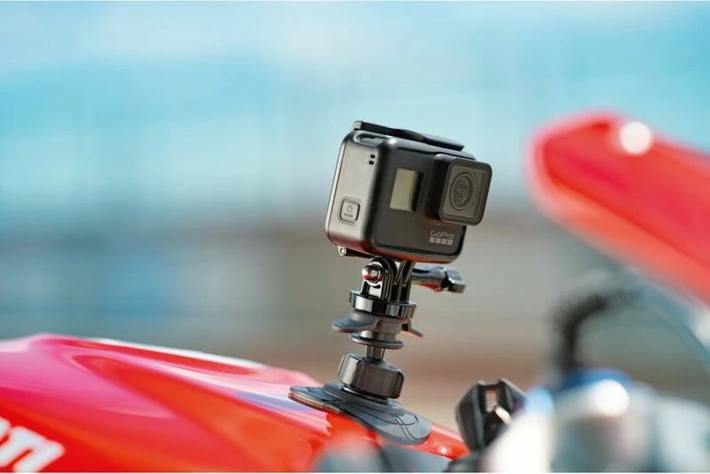 Mbajtes Kamere Gopro &amp; Tjera