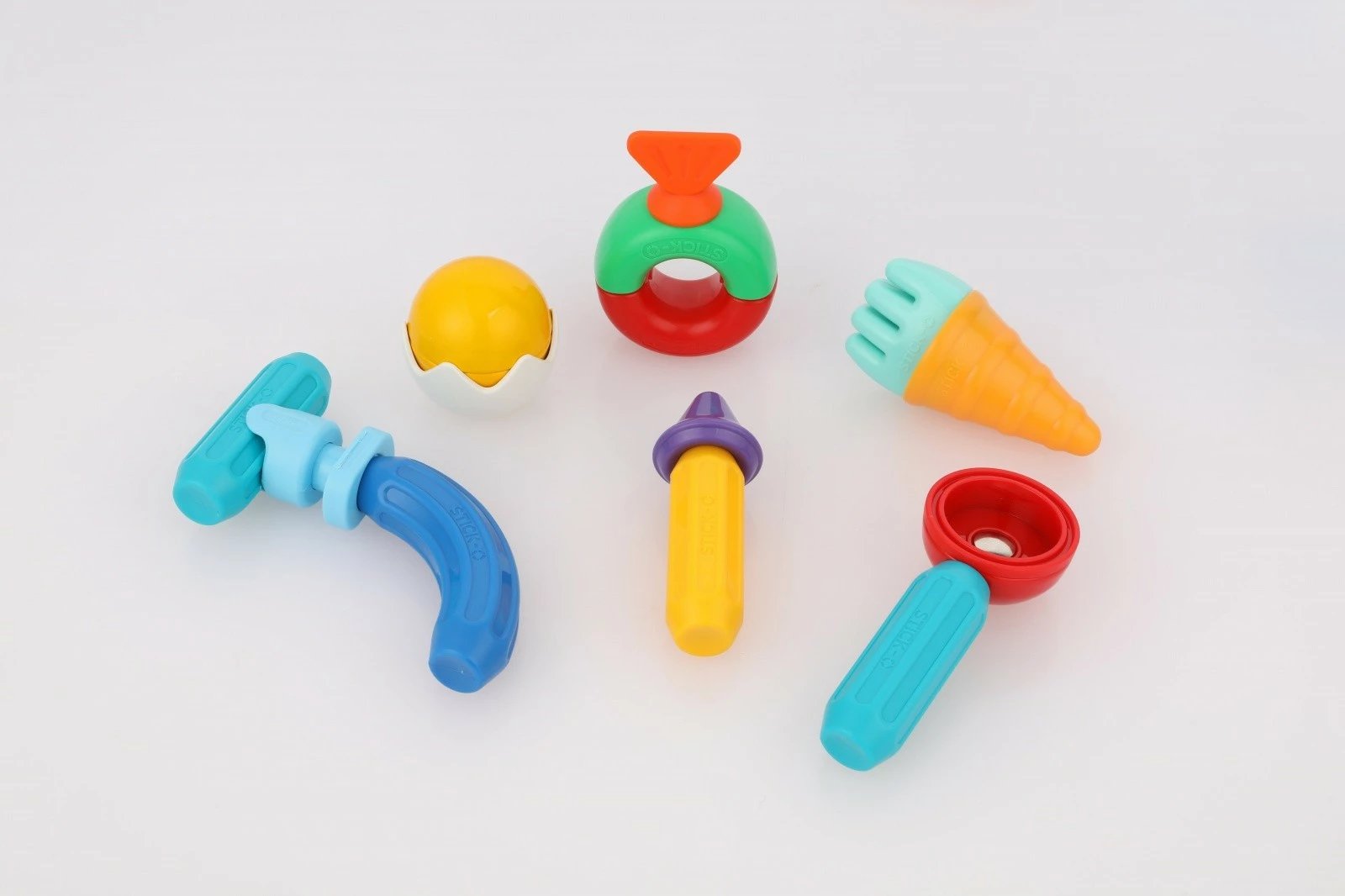 Set lodrash magnetike Magformers Stick-o Cat and Dog, 27 pjesë, për fëmijë, shumëngjyrëshe
