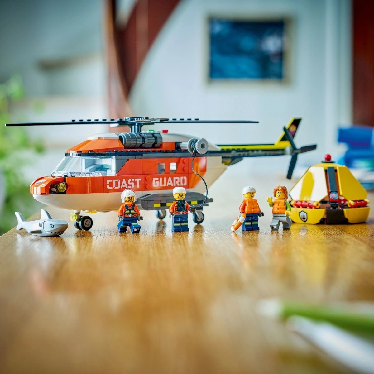 Set ndërtimi LEGO City 60503 helikopter i rojës bregdetare, 551 pjesë, 7+, portokalli