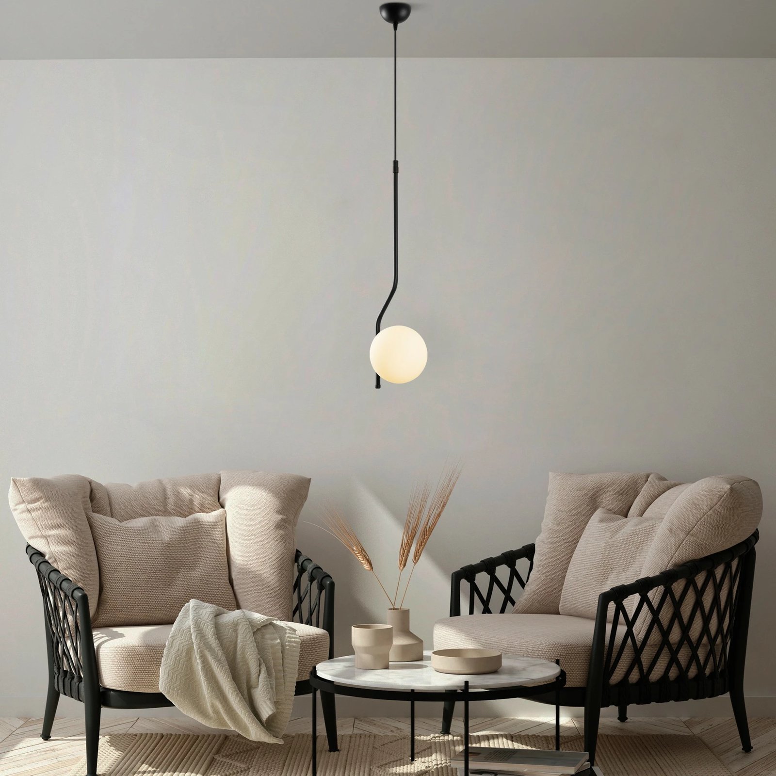 Llambë tavani Opviq Tulıp, ngjyrë e zezë, 70-100cm Llambë tavani Opviq Tulıp, ngjyrë e zezë, 70-100cm