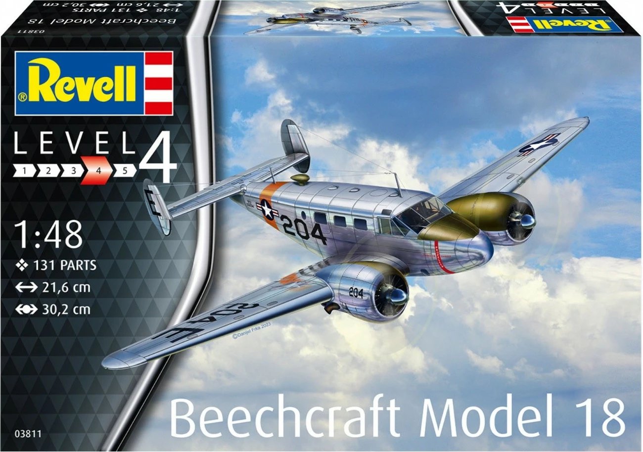 Model plastik avion Revell Beechcraft Model 18, 1:48, 131 pjesë
