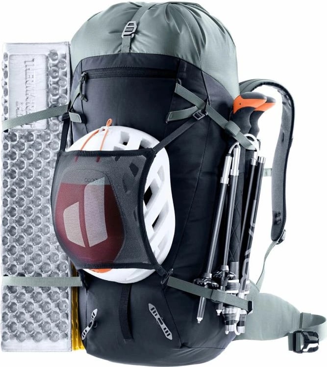 Çantë shpine Deuter, për meshkuj dhe femra, e zezë Çantë shpine Deuter, për meshkuj dhe femra, e zezë