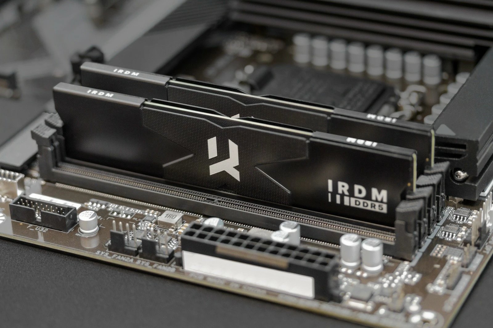 RAM Memorje GOODRAM IRDM DDR5, 32GB (2x16GB), 6000MHz, CL30, E zezë