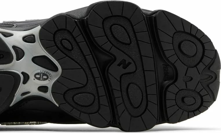 Atlete për meshkuj New Balance, të zeza