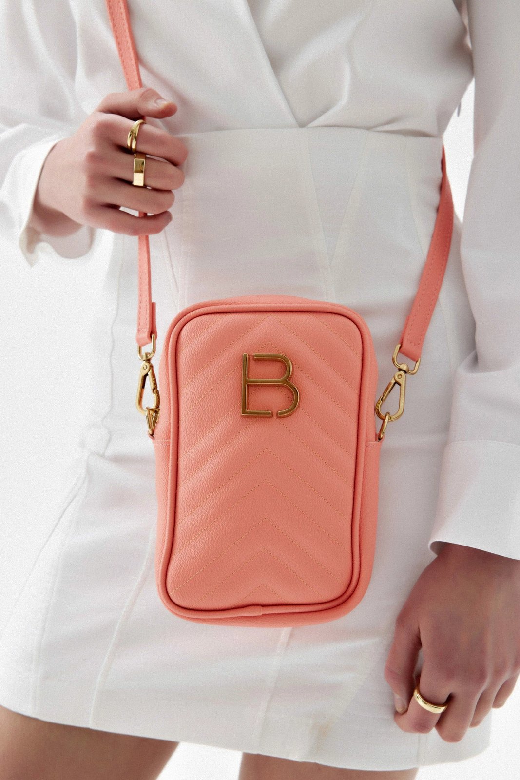 Çantë crossbody portokalli Lucky Bees, 368