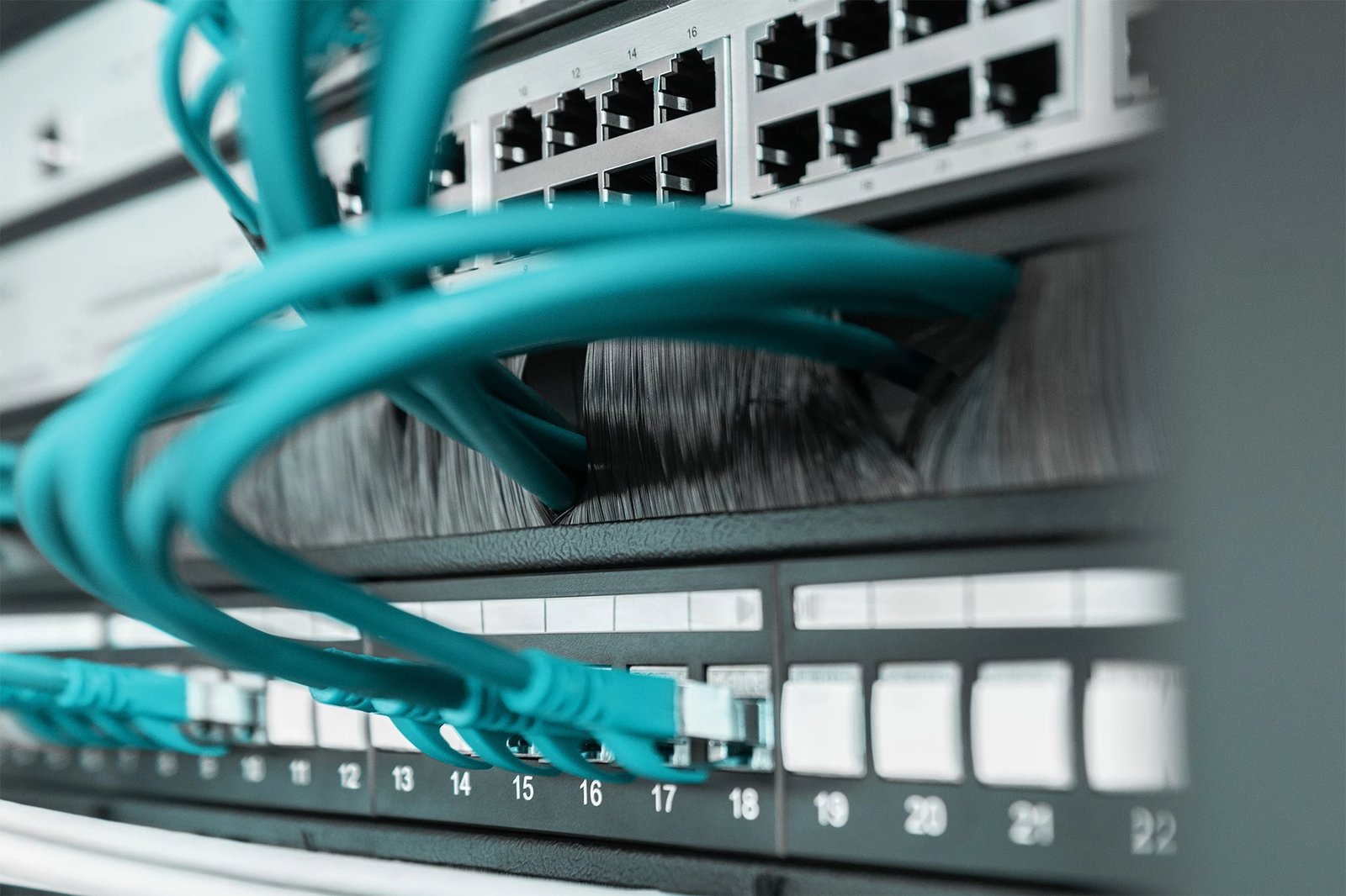 Cable Menaxhment 
