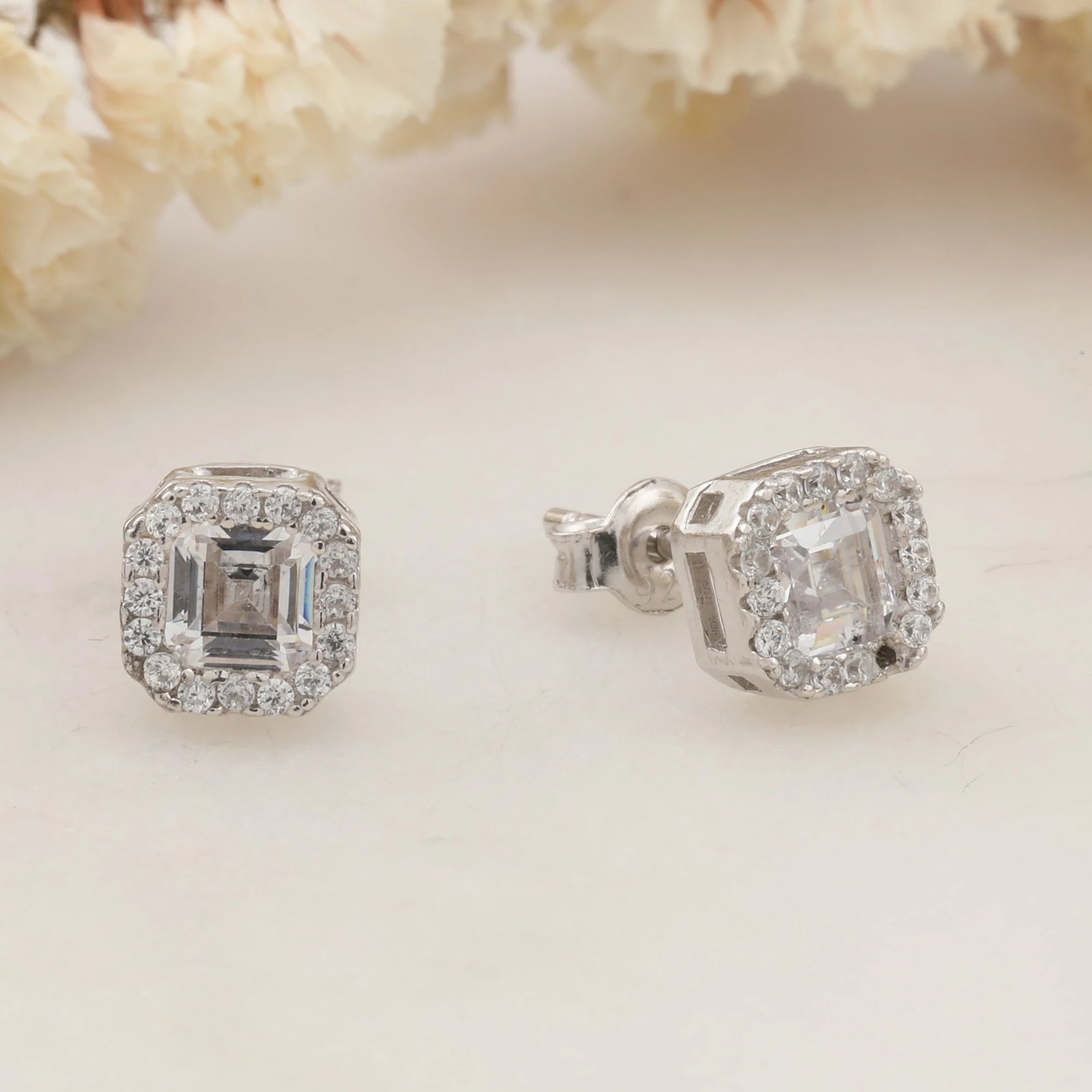 Vathë argjendi Jumeon, 9969