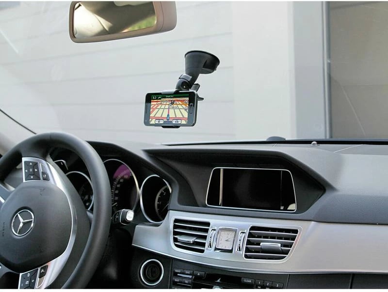 Mbrojtes Telefoni Dhe Navigatori