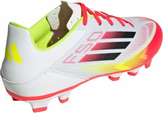 Atlete futbolli adidas F50 Club, të bardha