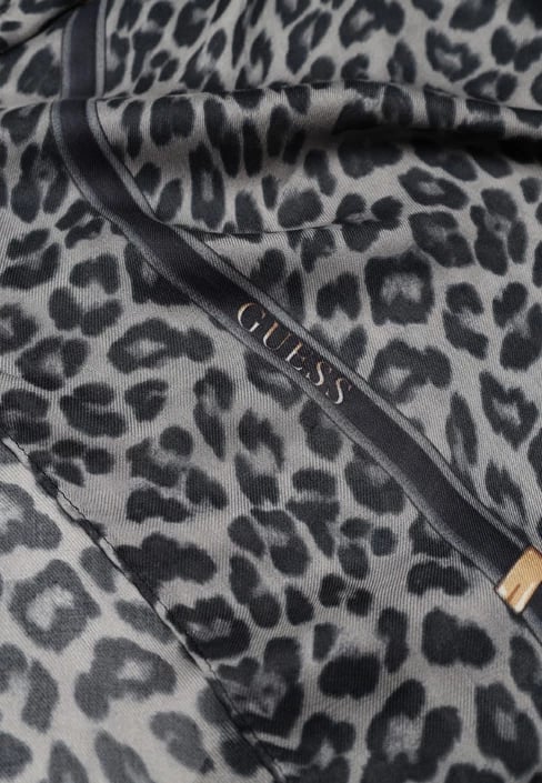 shall femra Guess, leopard, e zezë