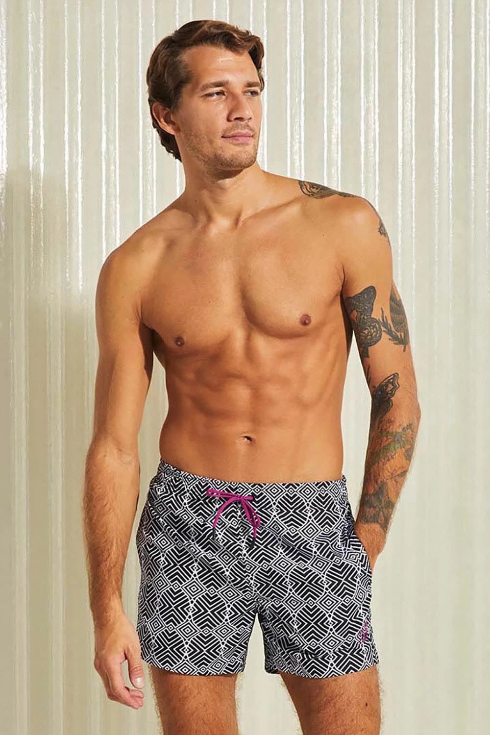 Tanga noti për meshkuj Jumeon Apollo, e zezë