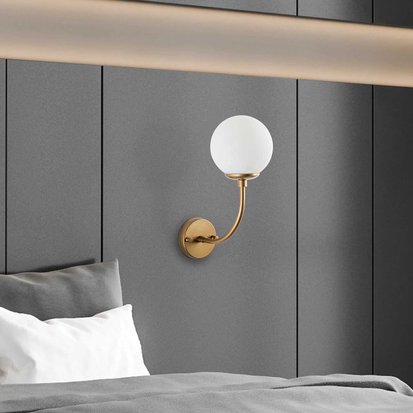 Llambë muri Opviq, Sferıs - 15030, ngjyrë ari