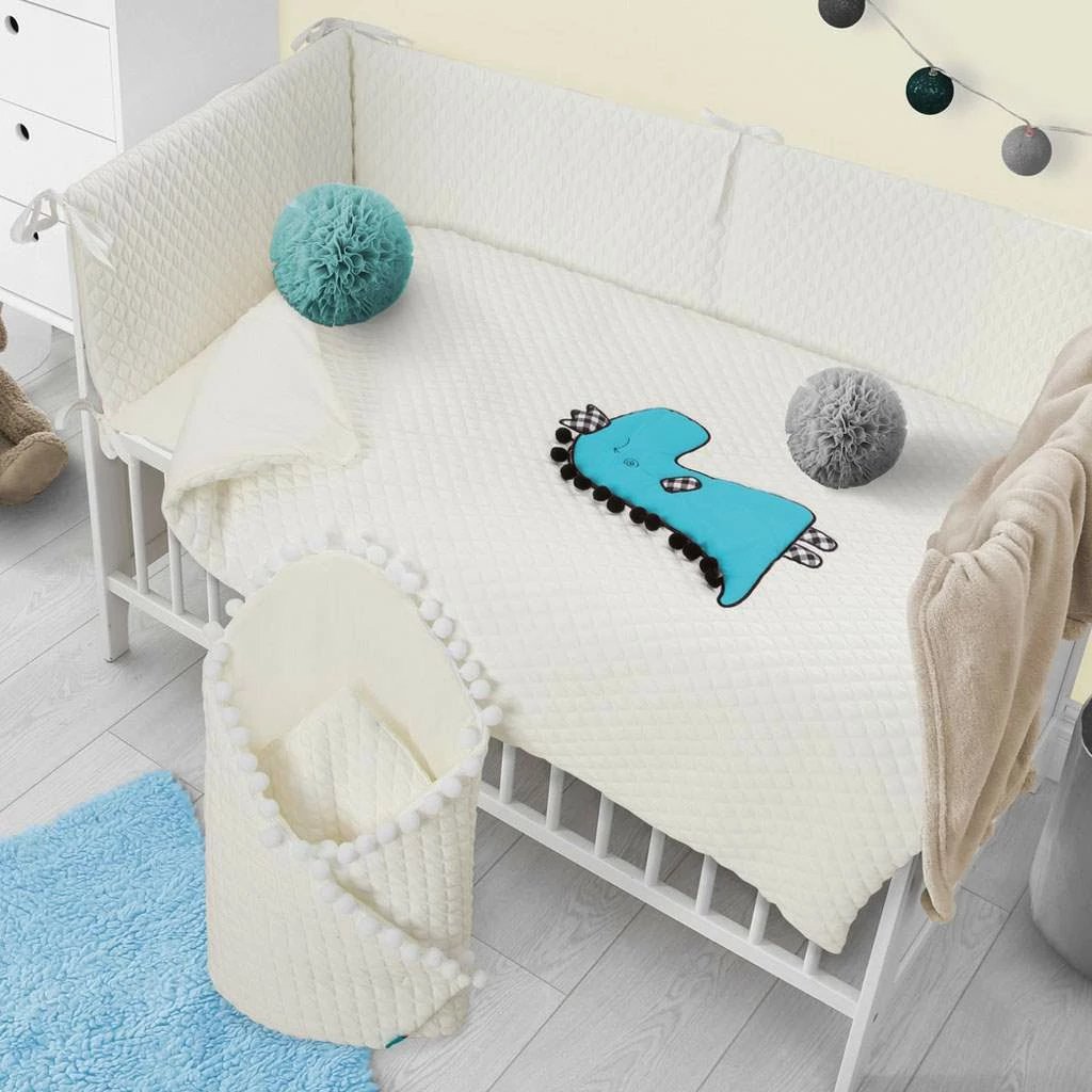 Set shtroje krevati për bebe, BELISIMA, Dino 3D, 3 copë, jorgan 100x135 cm, jastëk 40x60 cm, çarçaf me lastik 31x175 cm, krem-turkez