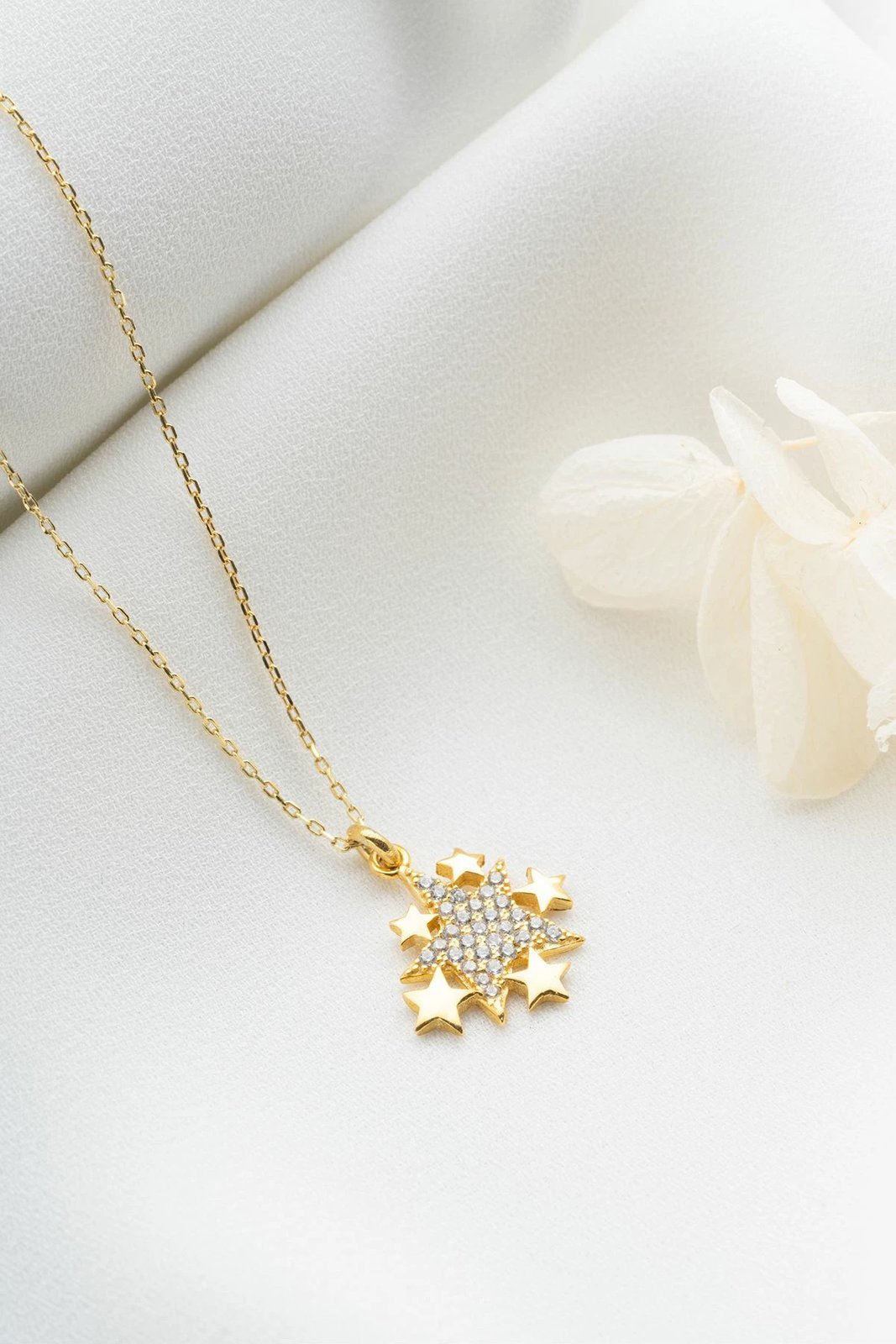 Varëse argjendi e artë, Jumeon, 689375