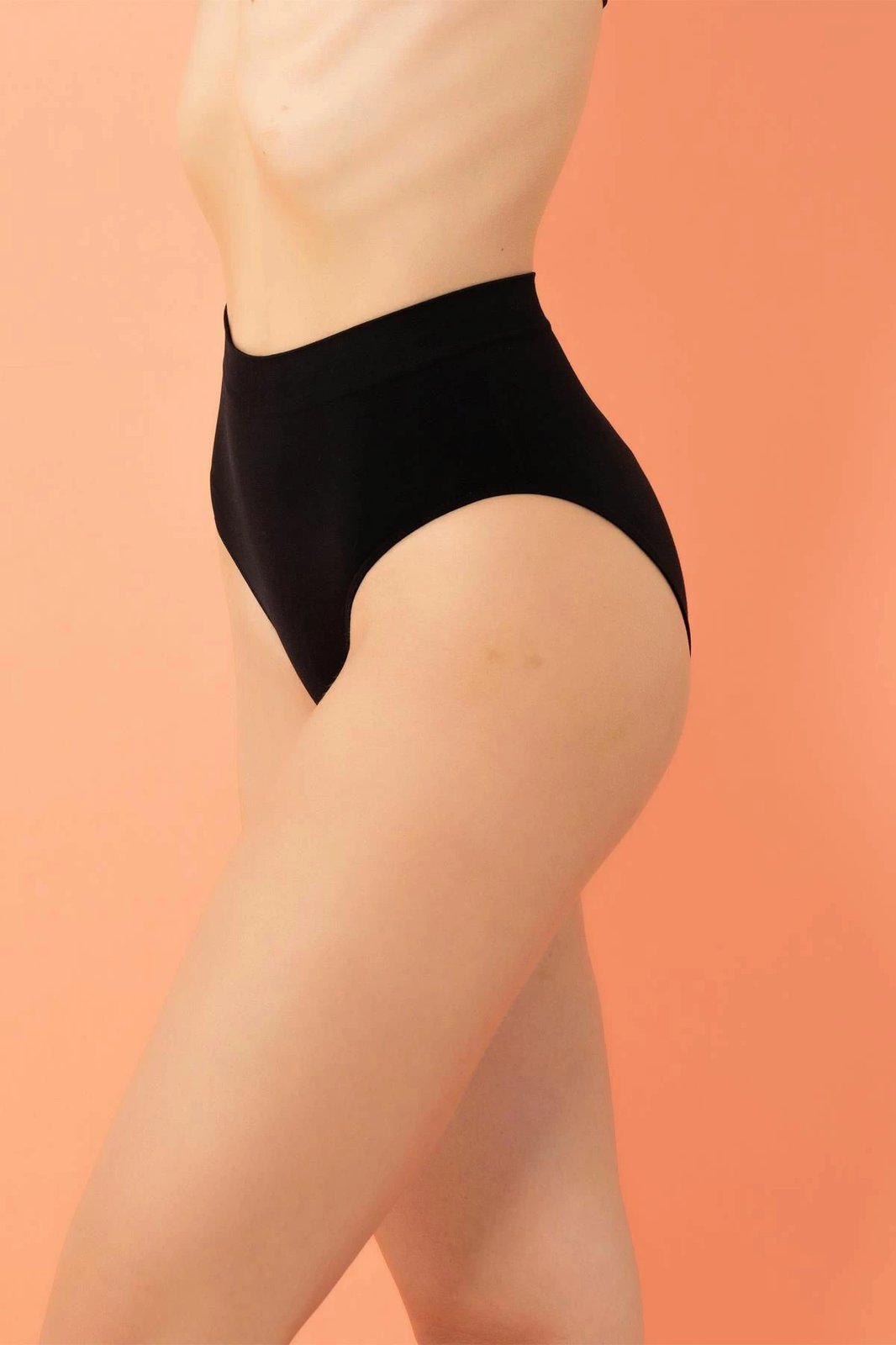 Të brendshme femrash Jumeon, ngjyrë e zezë, 002-000314