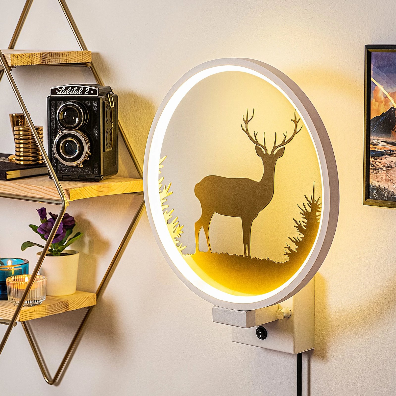 Llambë muri Opviq, XMAS31, e bardhë dhe ari