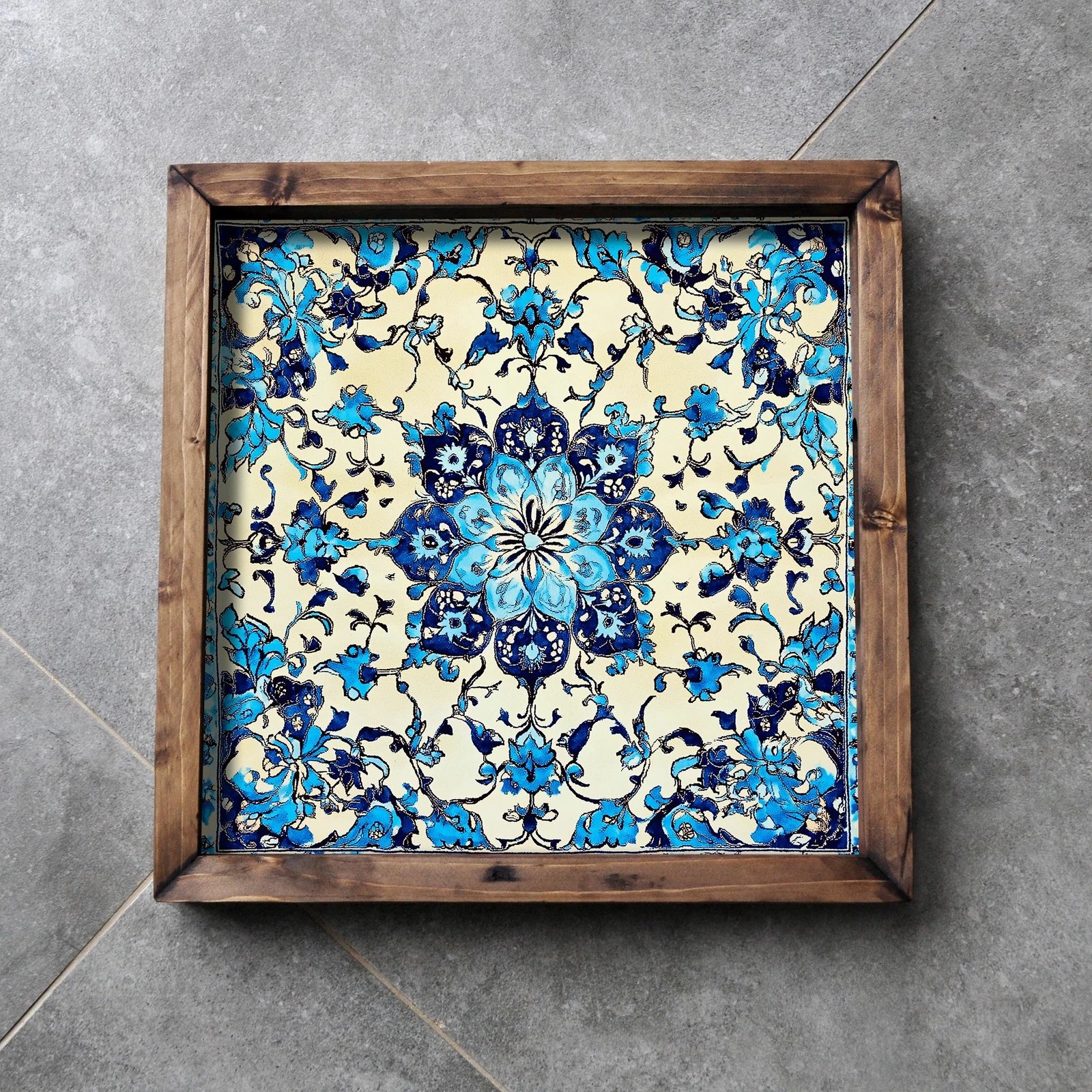 Tabaka druri, shumëngjyrëshe, dizajn artistik, REF051 Tabaka druri, shumëngjyrëshe, dizajn artistik, REF051