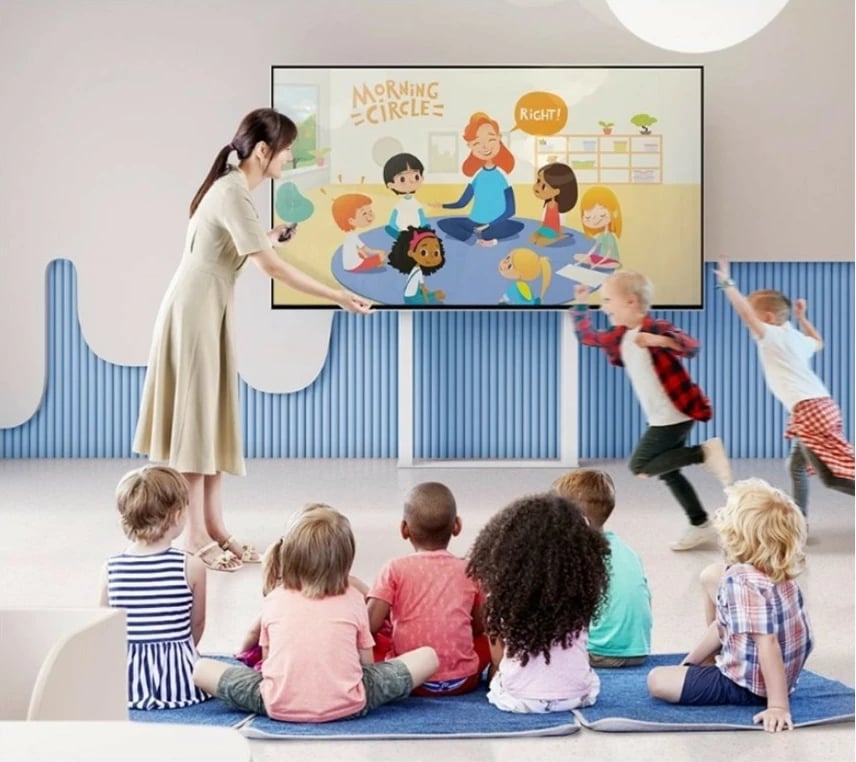 Mbajtës elektrik për mur Techly 368659 për TV 55-100", 120kg, i zi Mbajtës elektrik për mur Techly 368659 për TV 55-100", 120kg, i zi