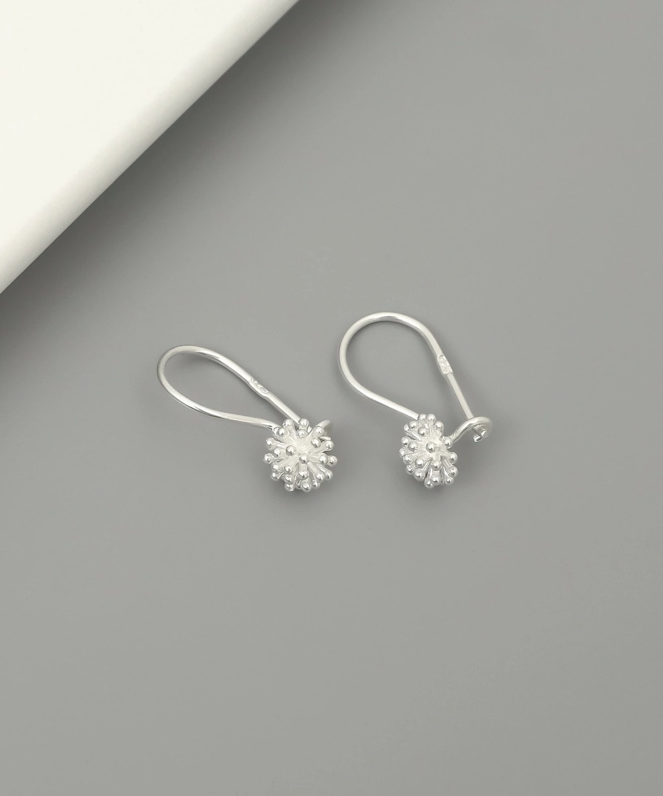 Vathë argjendi Jumeon, AOKP5125