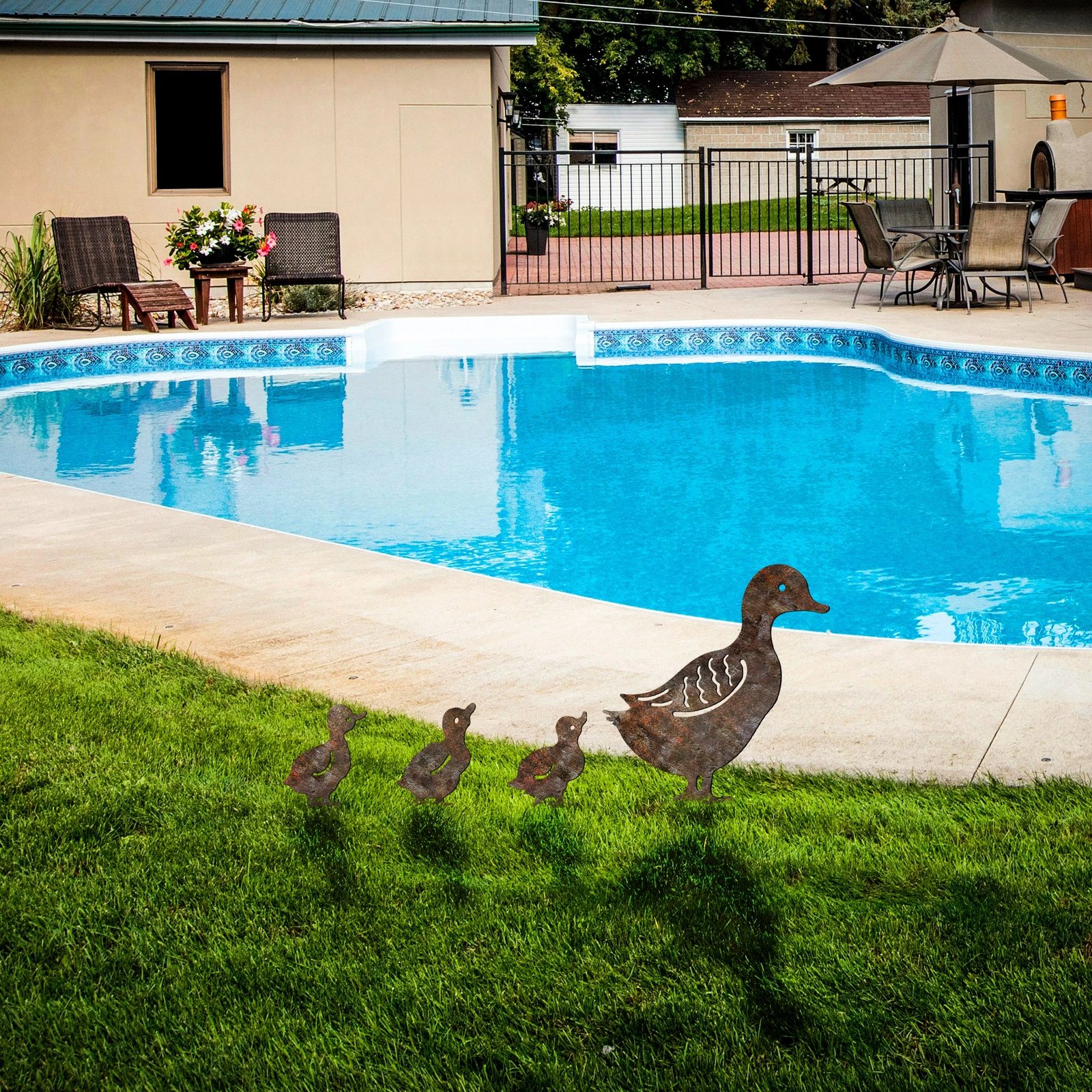 Set dekorativ për kopsht, objekte metalike, ngjyrë antike, Aberto Design, Fam 08