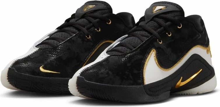 Atlete për fëmijë Nike, të bardha e të zeza