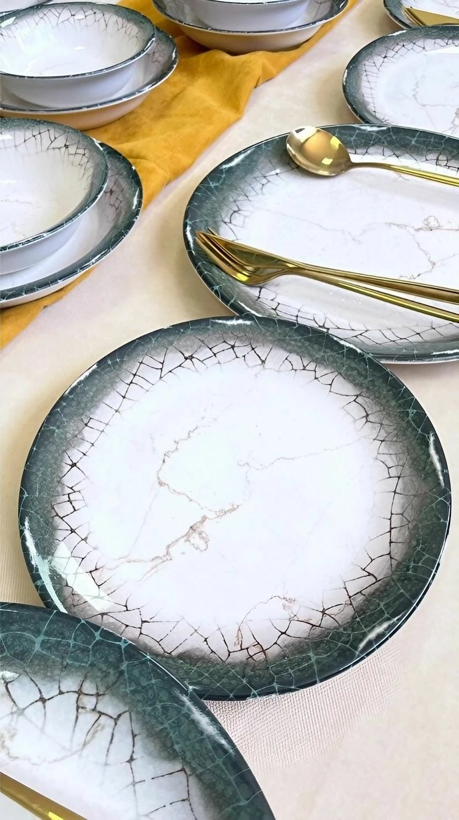 Set enësh për drekë (24 copë), Hermia Concept, Albertus 24YT, bardhë-antracit