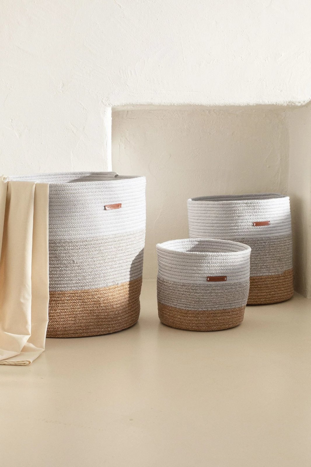 Kuti dekorative, e bardhë dhe gri, Evila Originals, 35x50cm