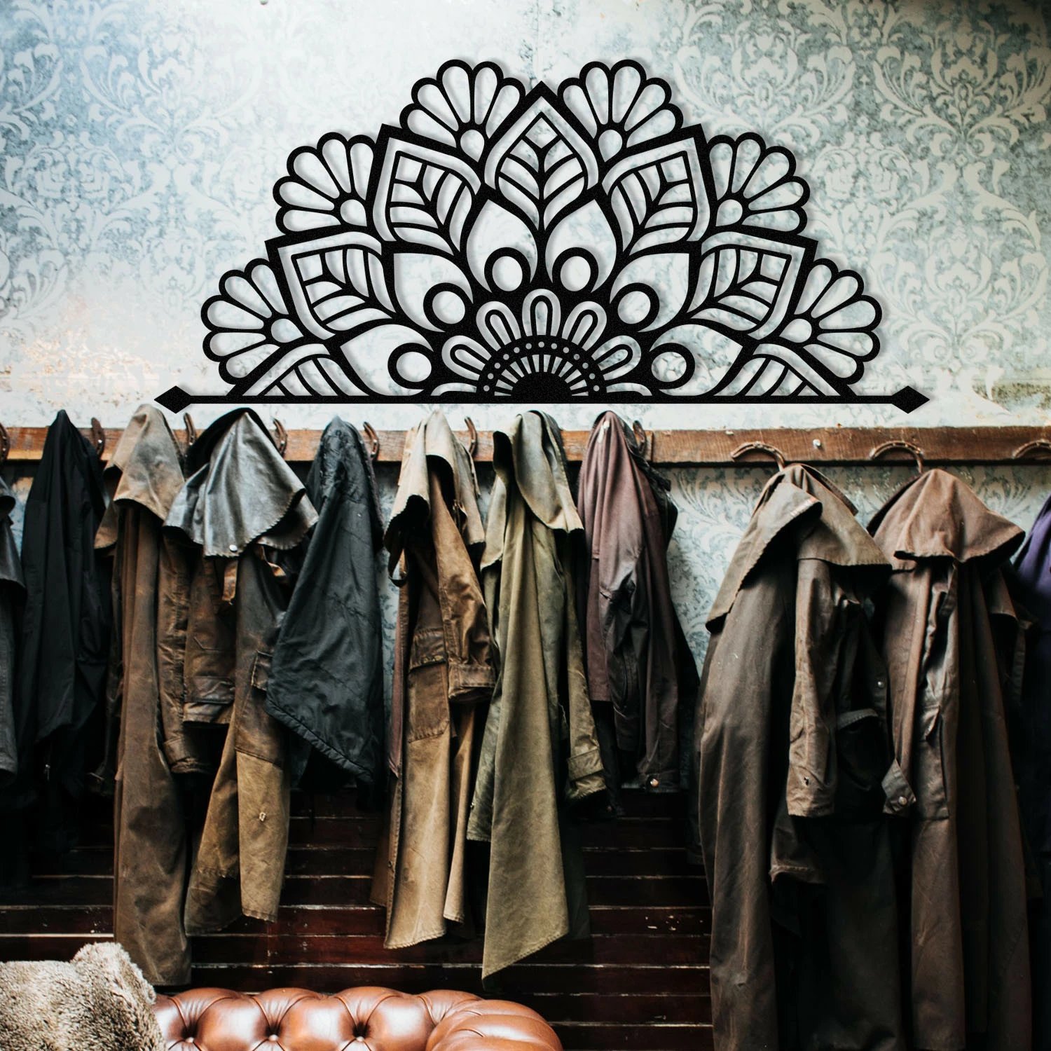 Aksesor dekorativ metalik për mur Wallity, Esila, ngjyrë e zezë, 160x71cm