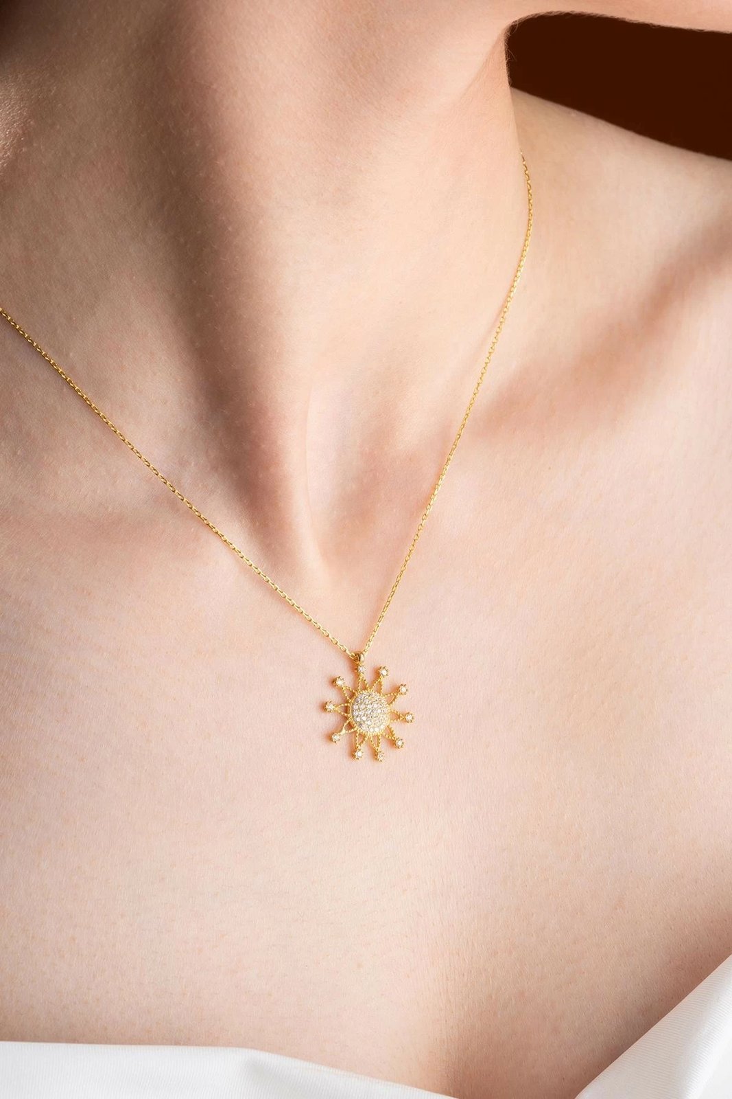 Varëse e artë prej argjendi, Jumeon, NRZ999079