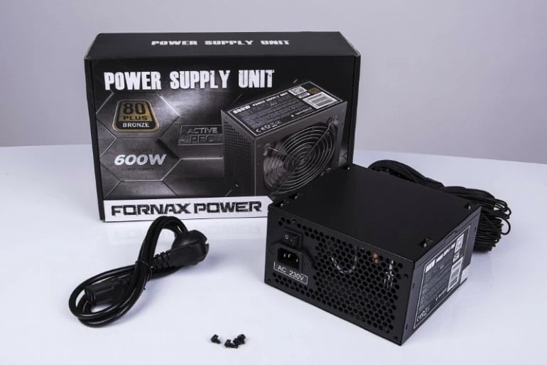 Kasë furnizimi Gembird CCC-PSU80P-BBP-600, 600W, ATX, 80+ Bronze, e zezë
