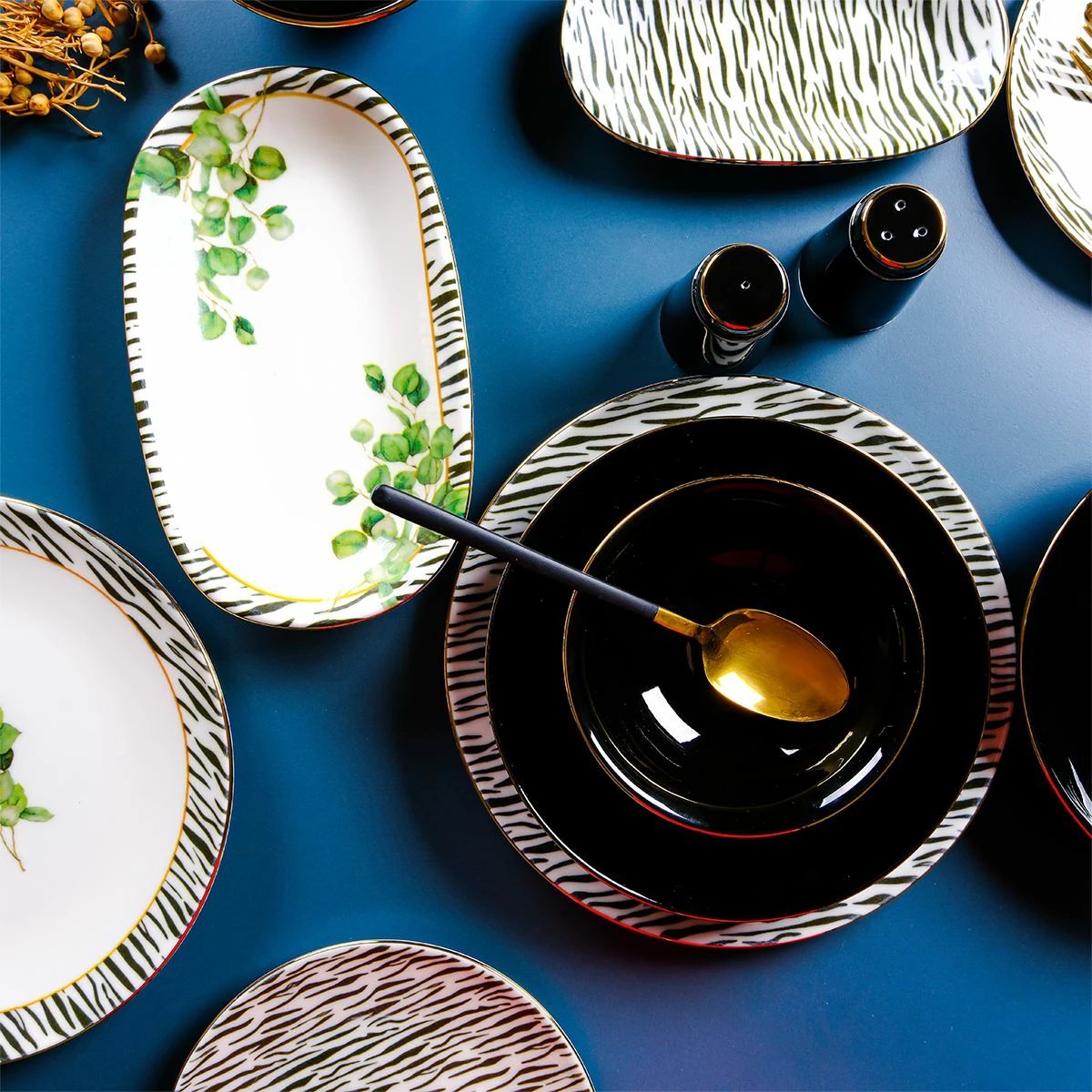 Set darke 29 pjese, Hermia Concept, 58YMT000711