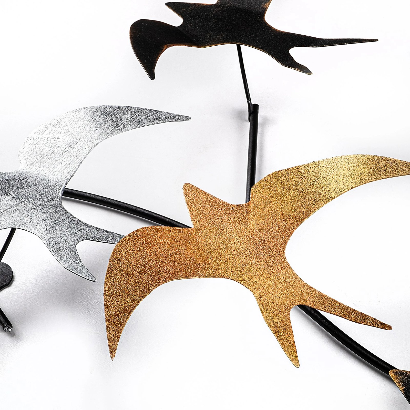 Aksesor dekorativ metalik për mur, Flying Birds 2, shumëngjyrësh, 69x41x7cm